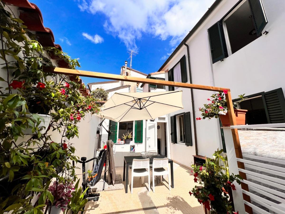 Deephouse Vicino Al Mare Con Giardino - Pacchetti Per Bellissima Con Piscina Su Richiesta Ferienhaus *